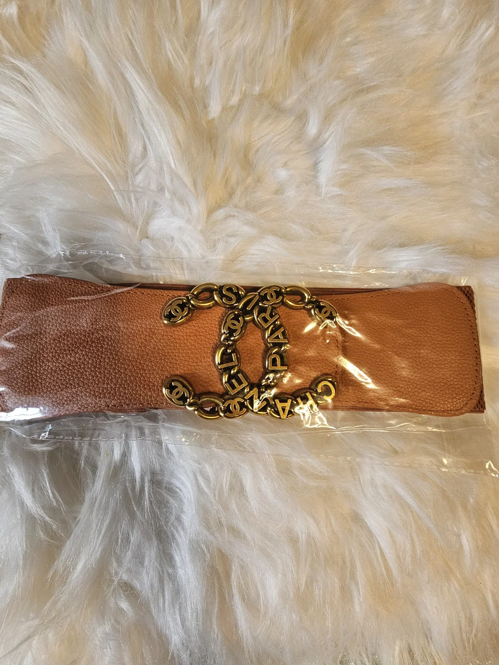Textured Leather Wide Cinch Belt with Gold Logo Chain